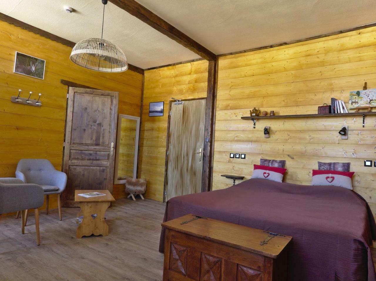 La Maison Du Lac Chalain Дусье Экстерьер фото